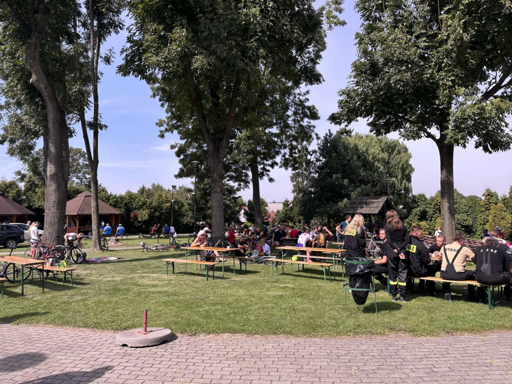Sportowa rywalizacja i wspólne pomaganie. Za nami 8. edycja Tour de Cracovia Amatorów! 