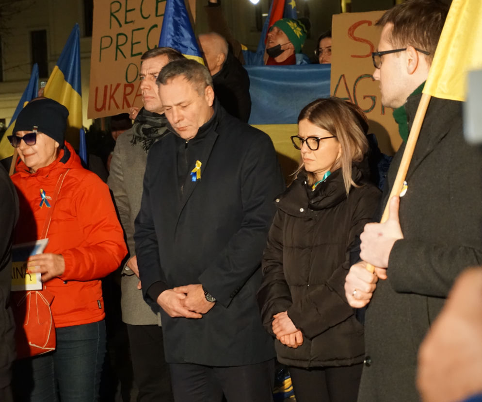Wojna na Ukrainie. Bydgoszczanie protestowali przeciwko rosyjskiej agresji [ZDJĘCIA]