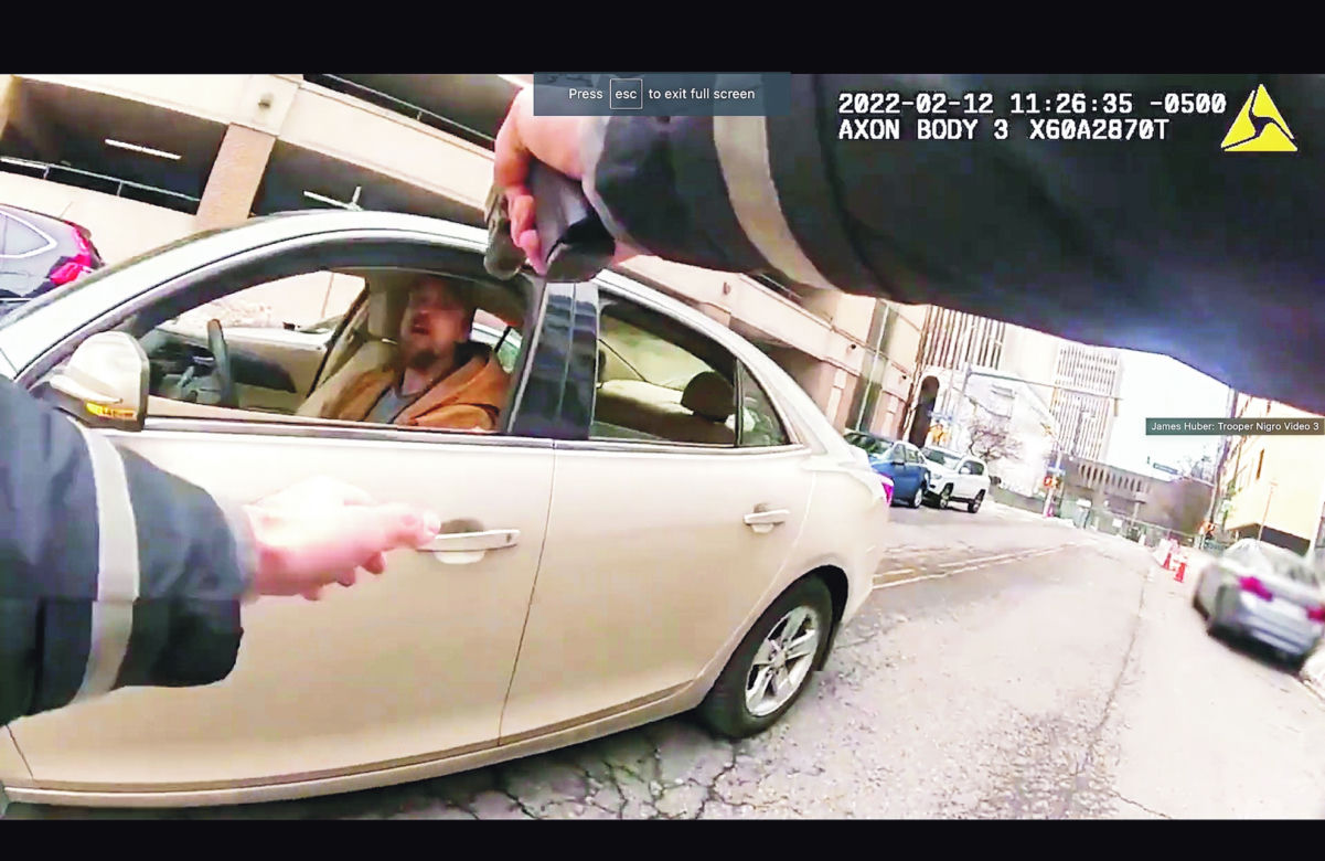 Policjant oskarżony o morderstwo