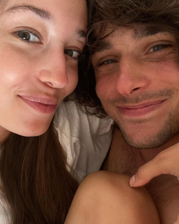 Szuka gniazdka dla nowej miłości
