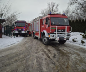 Akcja gaśnicza w Jurkowie. Ogień zajął kotłownię i dach