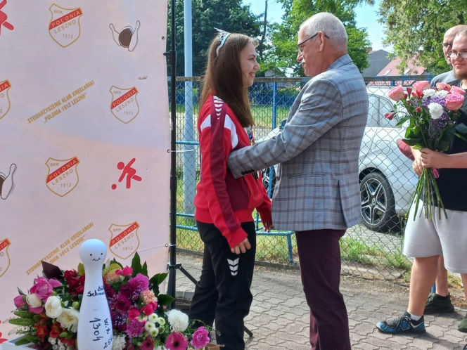 Korona dla królowej kręgli Katarzyny Nowakowskiej! Gorące powitanie w Lesznie