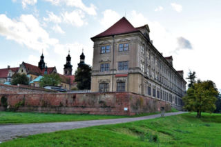 Tu mogą leżeć skarby warte miliony. Poszukiwacze wskazują Dolny Śląsk