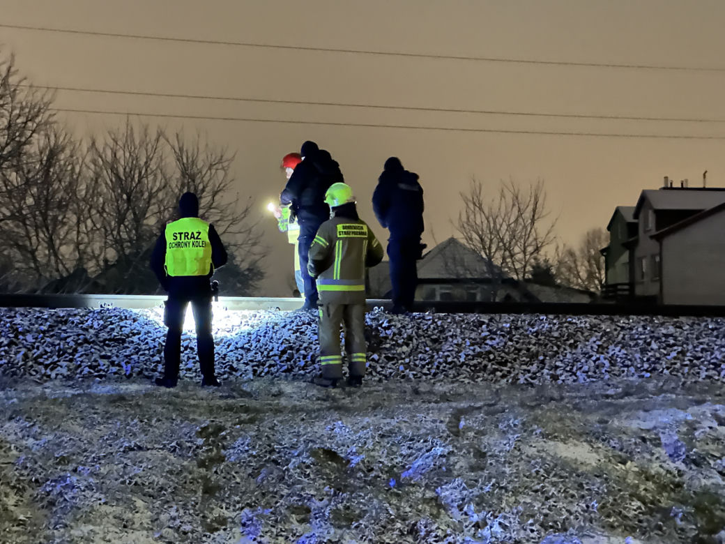 Tragedia w Ząbkach. Śmierć na torach, pieszy nie miał szans