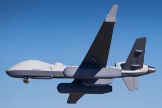MQ-9B z systemem LoyalEye