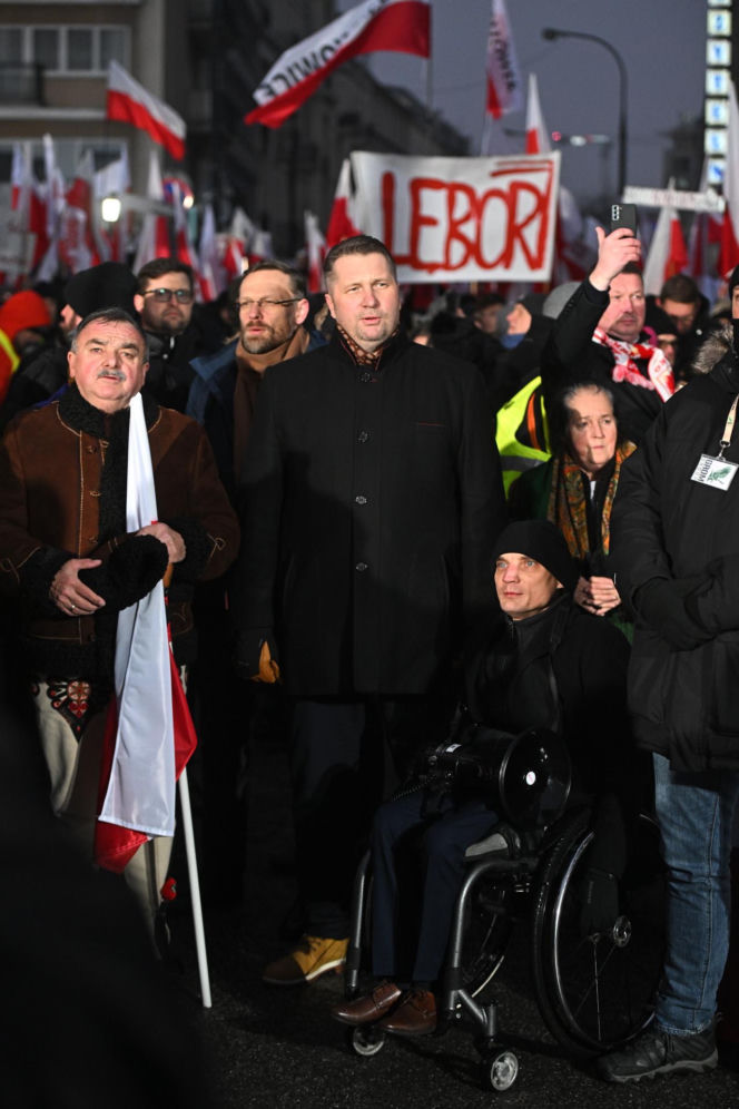 Przemysław Czarnek był królem parkietu we włoskim hotelu. Tam poznał piękną małżonkę [ZDJĘCIA]