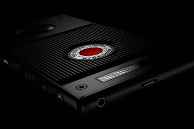 RED Hydrogen One - pierwszy holograficzny smartfon