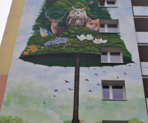 Nowy mural na bydgoskim Błoniu. Powstał ze specjalnych farb [ZDJĘCIA] 