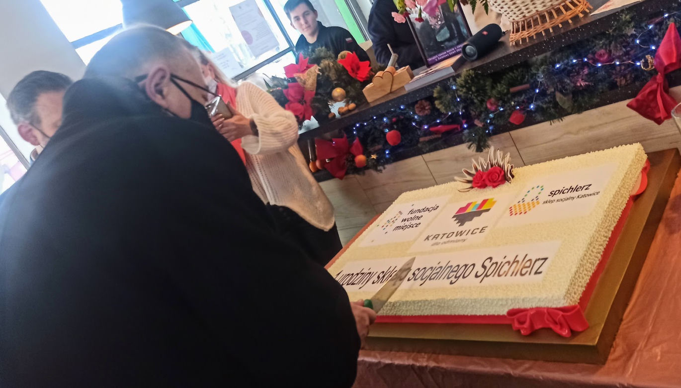 Sklep socjalny Spichlerz w Katowicach działa już rok! [ZDJĘCIA]