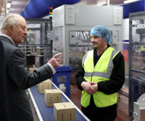 Król Karol został DJ-em! Zobacz, jak sobie radził