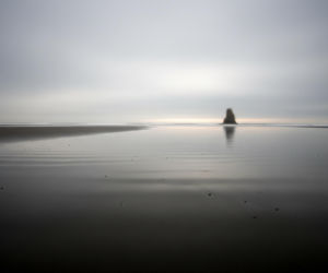 Atak w Sydney. Co skrywa australijska plaża?