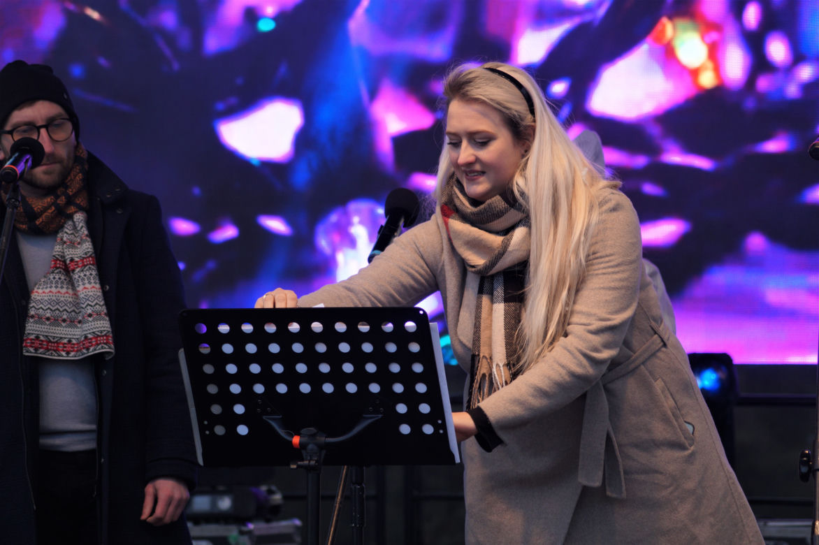 Magia świąt w Fordonie! Trwa Akademicki Jarmark Bożonarodzeniowy [ZDJĘCIA]