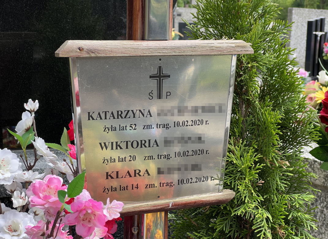 Grób ofiar tragedii w górach