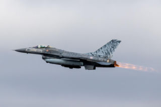 F-16 poderwane w Estonii. Rosyjskie Su-27 i An-12 pod obserwacją NATO