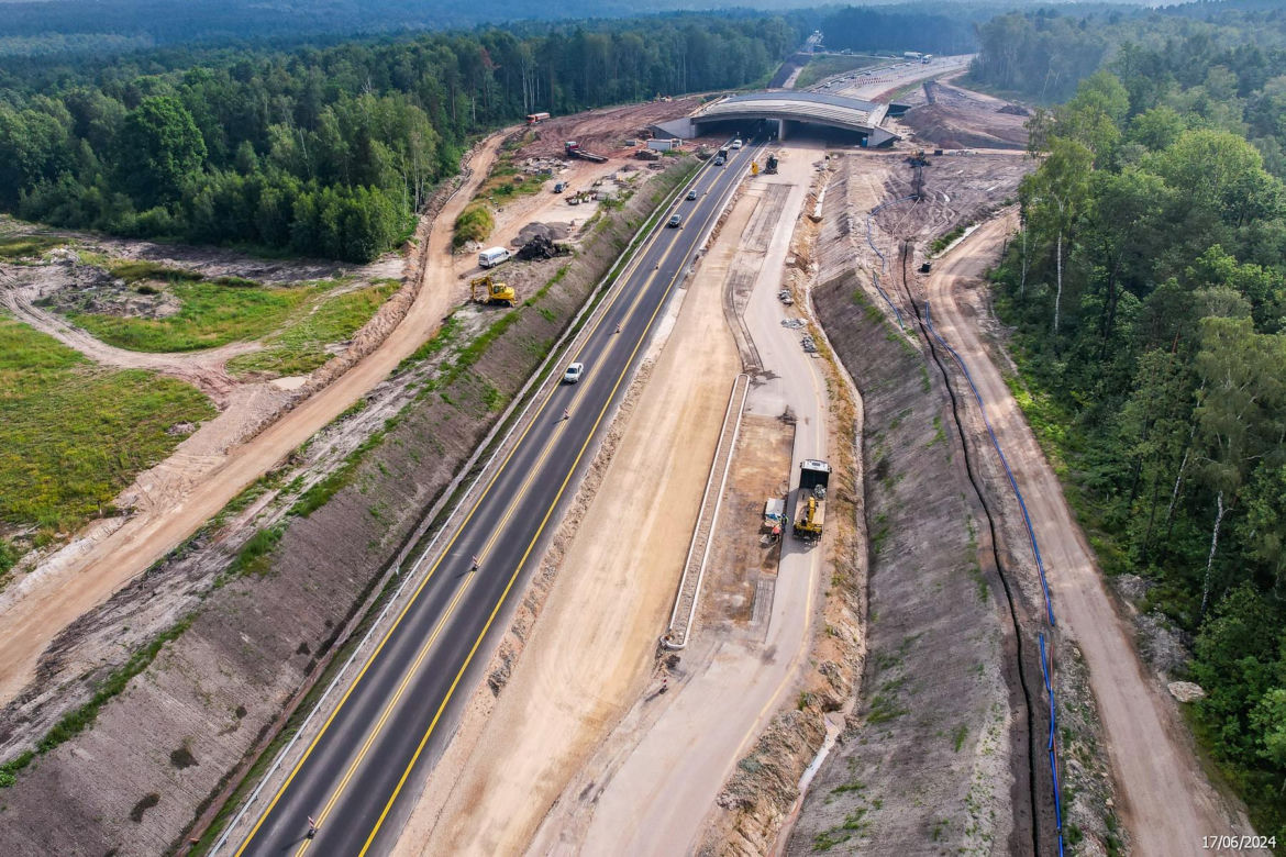 Plac budowy pierwszej części obwodnicy Zawiercia i Poręby w czerwcu 2024 r.