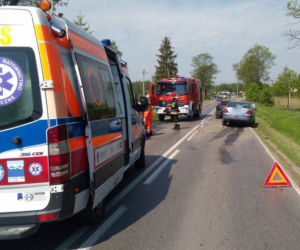 Wypadek w powiecie jasielskim: Pięć osób w szpitalu, w tym dwoje dzieci