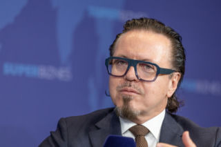 Wielkie zmiany w polskiej zbrojeniówce. Orlen na celowniku? Minister ucina spekulacje