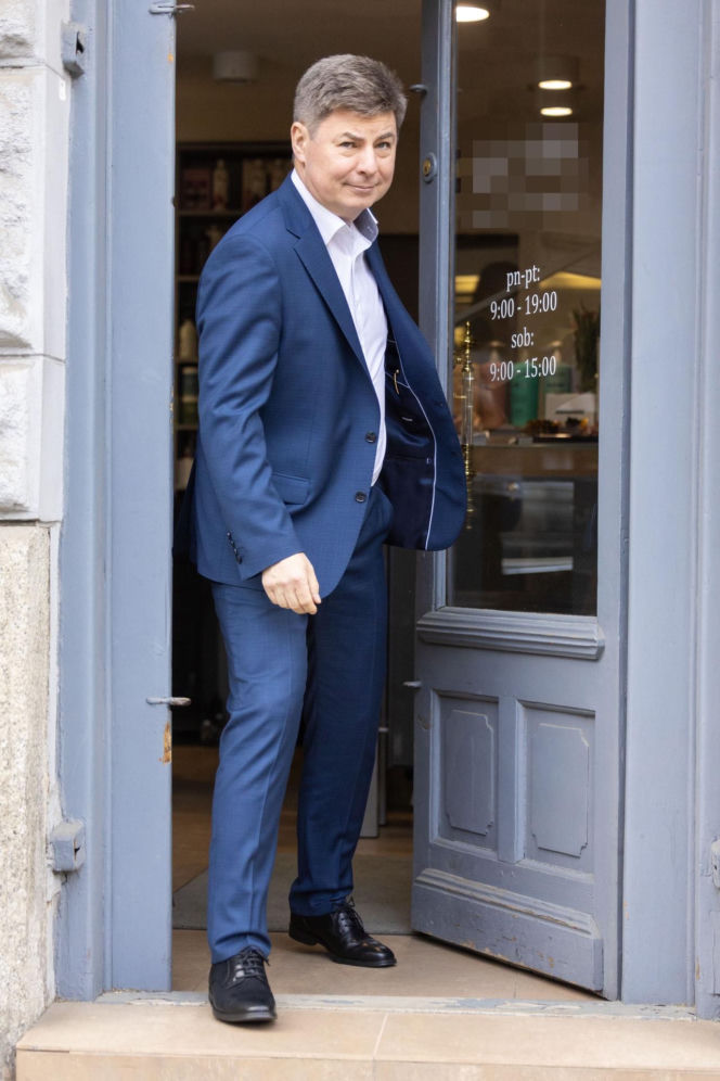 Minister Grabiec zrobił się na bóstwo