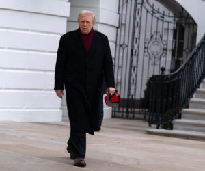 Trump przysnął na oficjalnym spotkaniu! Jest stary i coraz bardziej to widać