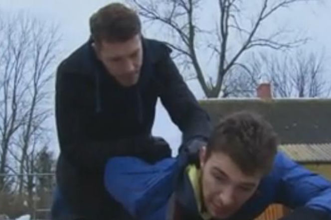 M jak miłość odc. 1057. Tomek (Andrzej Młynarczyk), Dominik Sulej (Oskar Stoczyński)