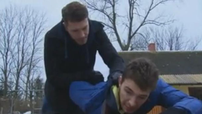M jak miłość odc. 1057. Tomek (Andrzej Młynarczyk), Dominik Sulej (Oskar Stoczyński)