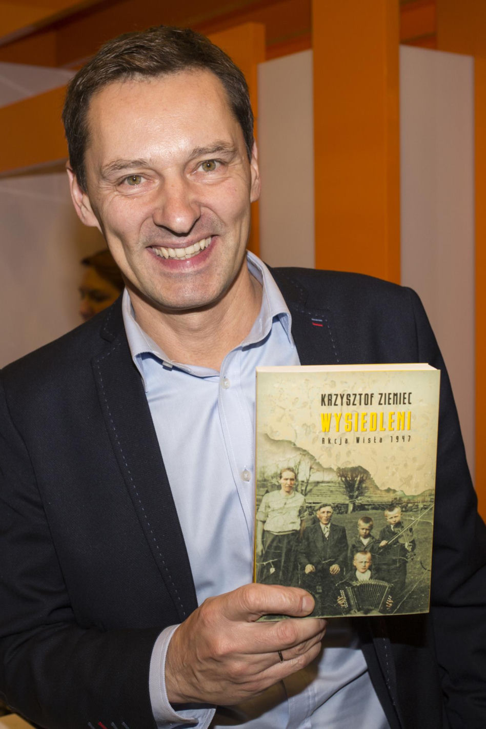 Krzysztof Ziemiec jest bardzo religijny. Wiadomo, czy przełożył to na dzieci!