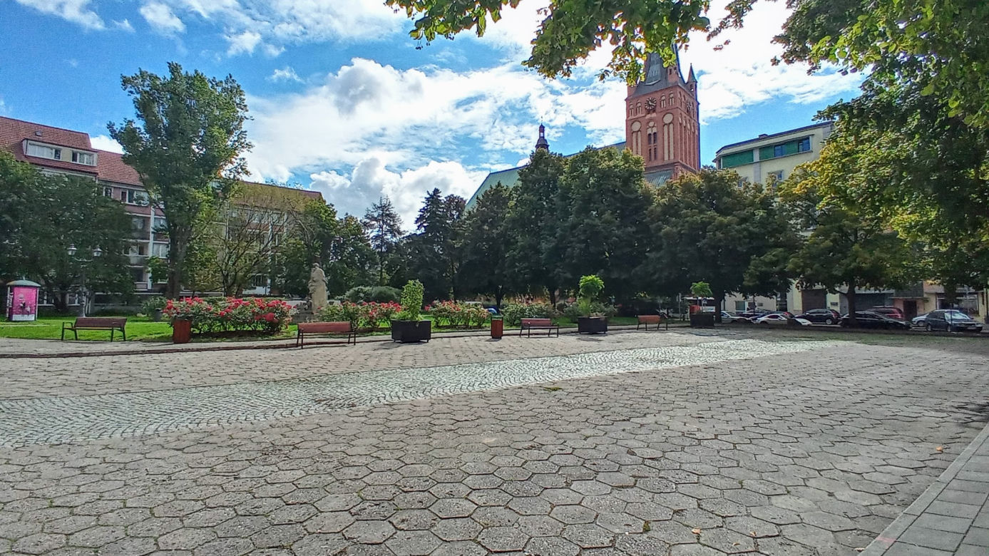 Plac Orła Białego w przeddzień rozpoczęcia przebudowy