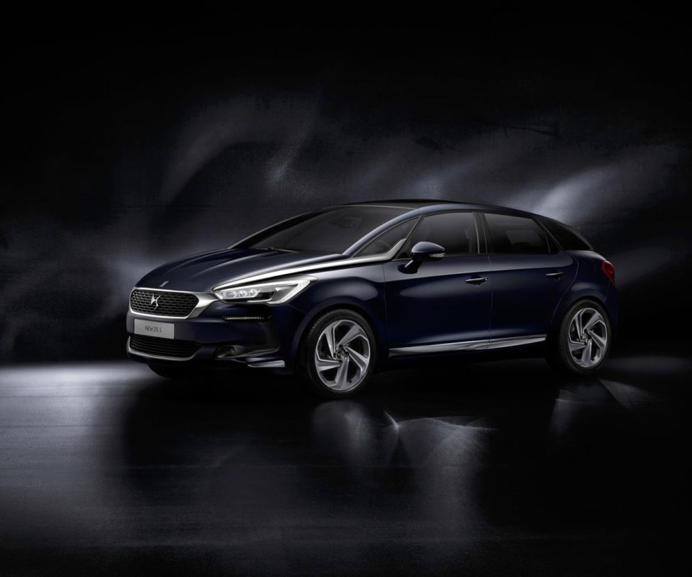 2015 DS5