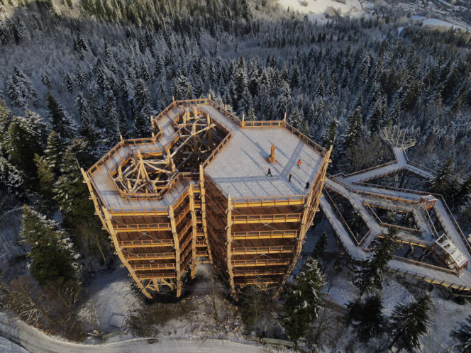 Wieża skolnity w Wiśle