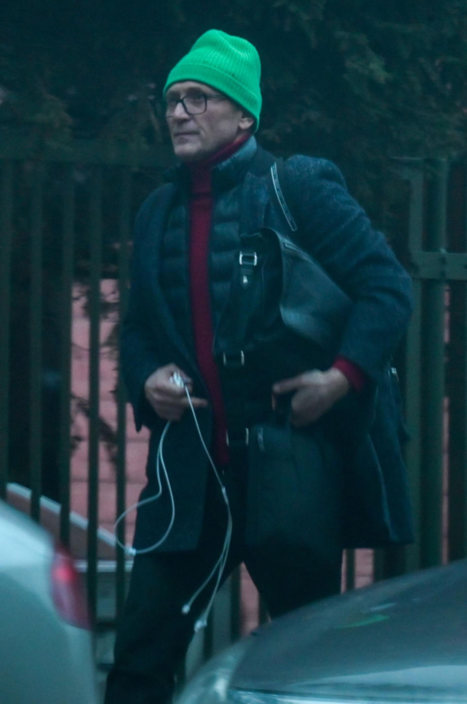 Andrzej Chyra pędzi na czerwonym