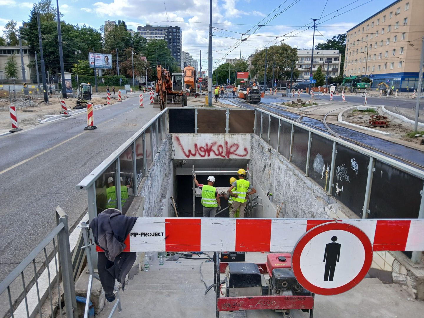 Likwidacja przejścia podziemnego na skrzyżowaniu ul. Młynarskiej i Wolskiej w Warszawie