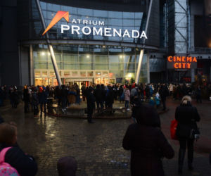 Alarm bombowy w centrum handlowym Promenada 