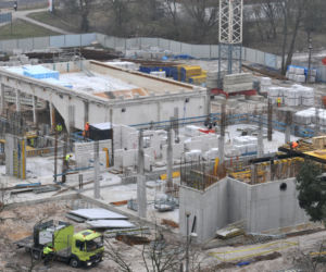 Trwają prace na basenie elanowskim