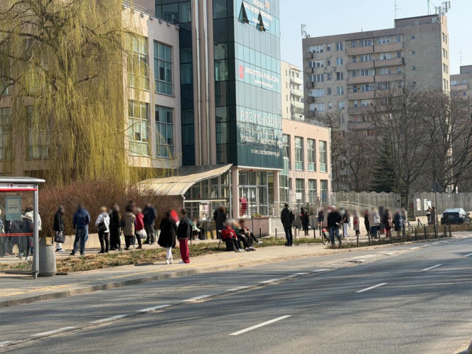 Ewakuacje szkół i przedszkoli w Warszawie. To zmasowana akcja? Znamy szczegóły