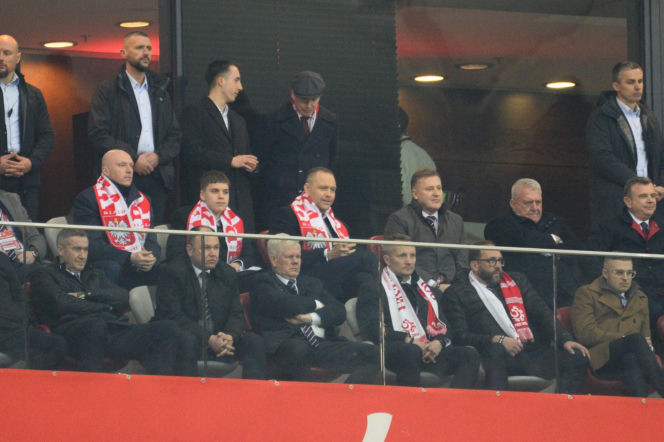 Karol Nawrocki i Przemysław Czarnek na mecze Polska - Albania