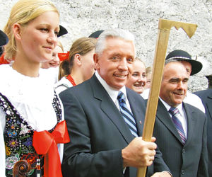 Andrzej Lepper 1954-2011
