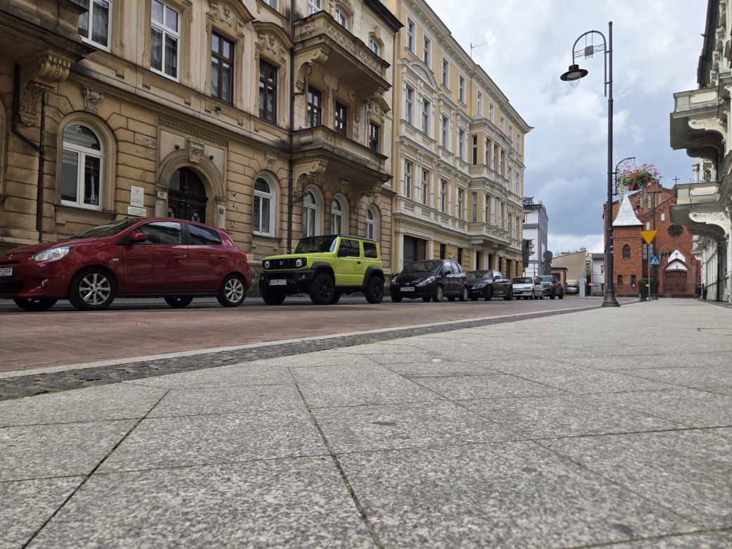 Tak wygląda jedna z najbardziej eleganckich ulic w Bydgoszczy. Zapraszamy na spacer po ul. Cieszkowskiego