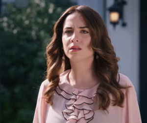 Panna młoda, odcinek 41: Beyza odkrywa, że Aysu została wyrzucona ze szkoły