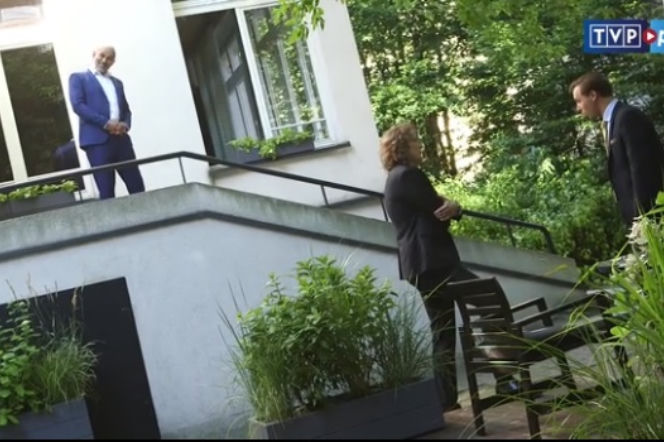O mnie się nie martw 3 sezon. Marcin Kaszuba (Stefan Pawłowski), Tomek (Karol Dziuba) Marek Kaszuba (Krzysztof Stelmaszyk)