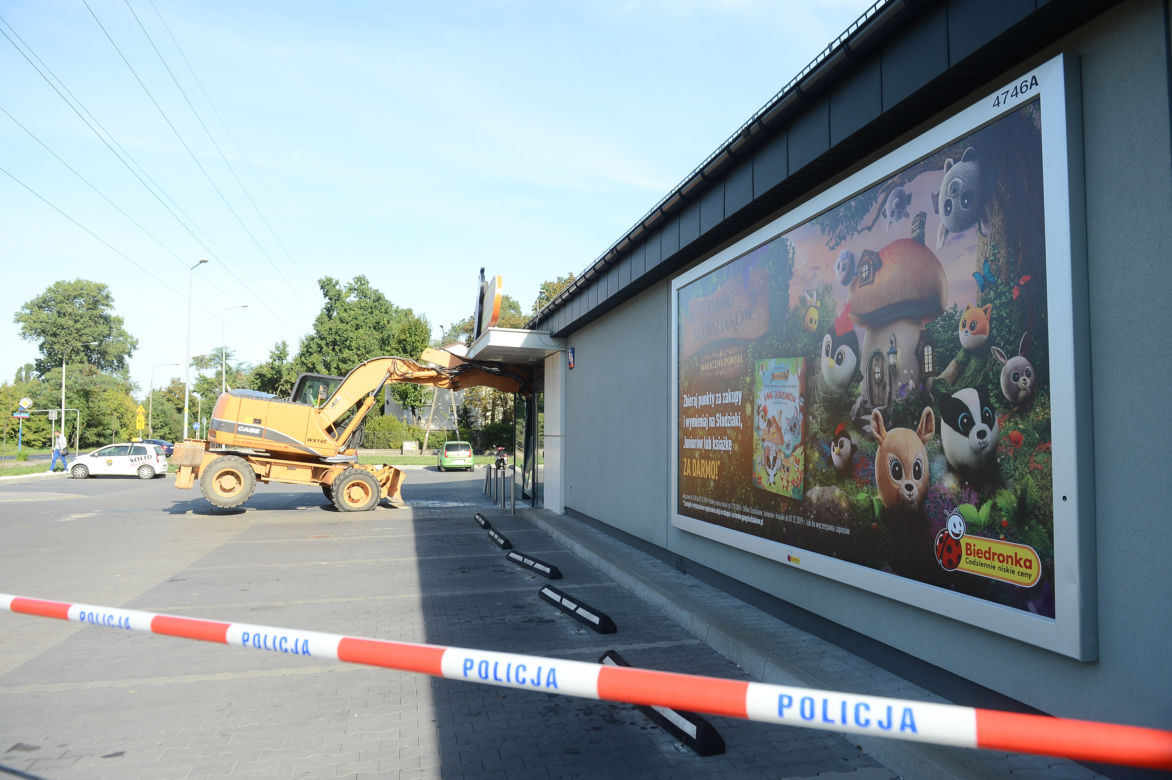 Koparka w Biedronce