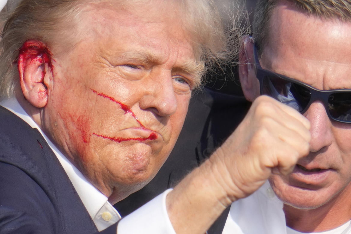 Strzały na wiecu z udziałem Donalda Trumpa