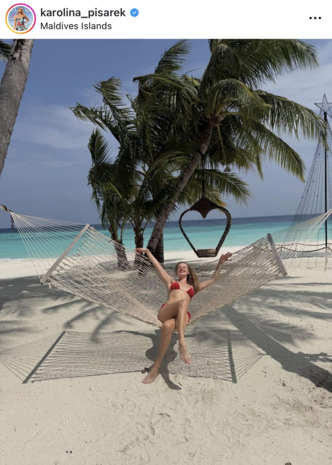 Gwiazdy witają nowy rok w bikini