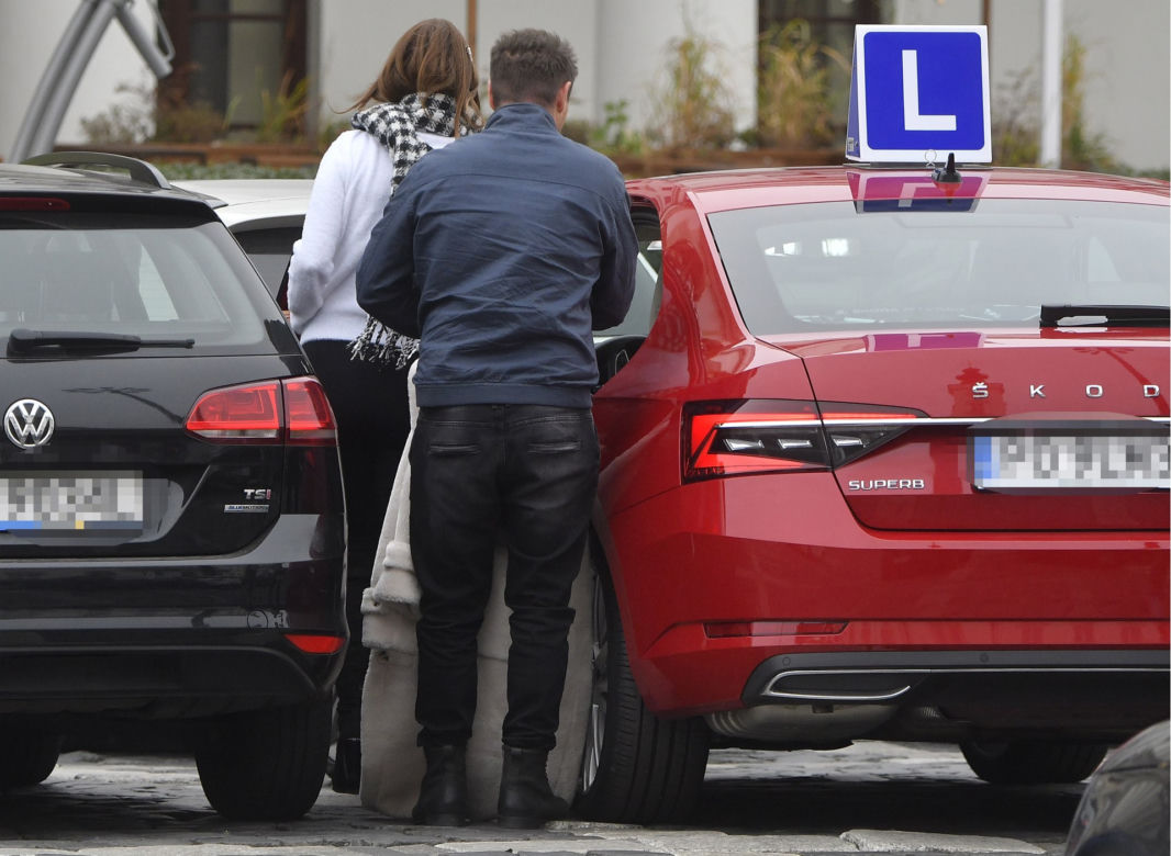Edyta Górniak podrywa instruktora czy uczy się jeździć? 