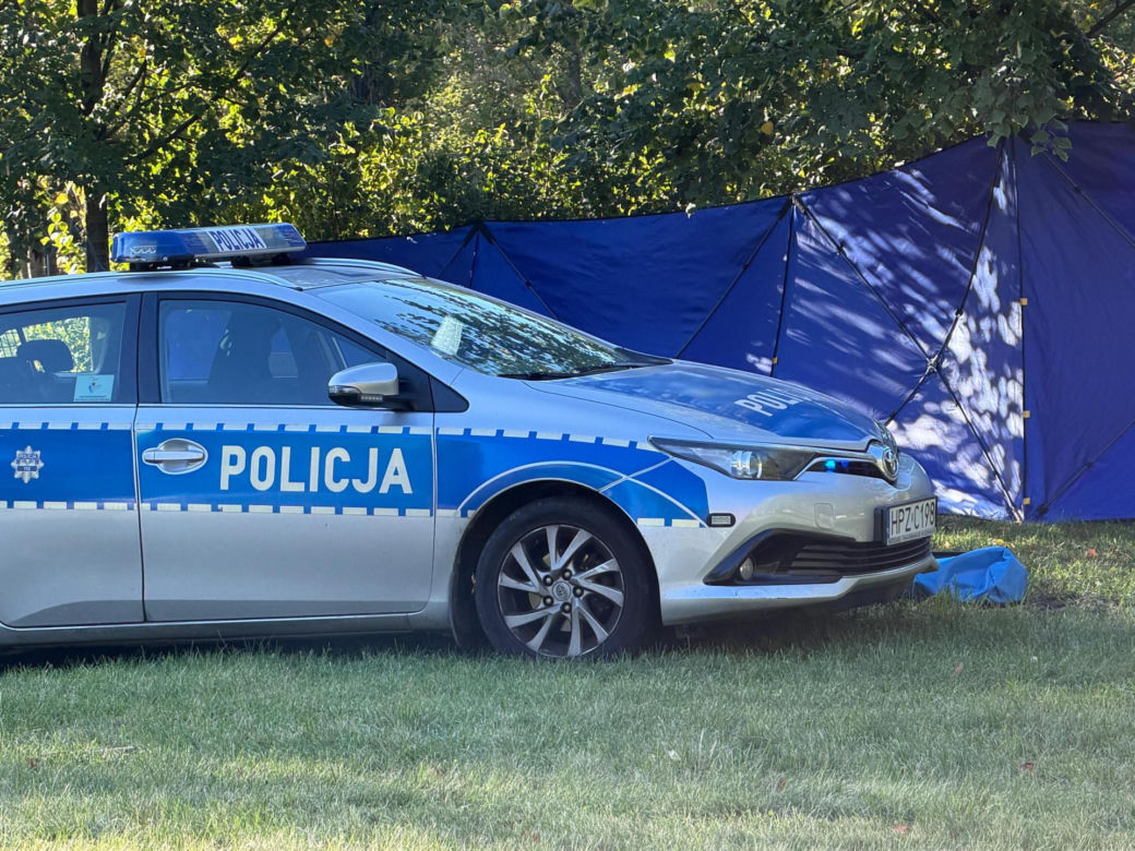Morderstwo w parku? Na Ochocie znaleziono zmasakrowane ciało