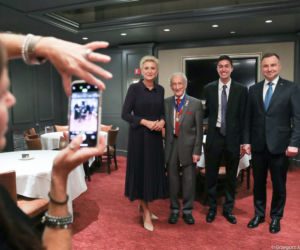 Kreacje Agaty Dudy podczas wizyty w USA