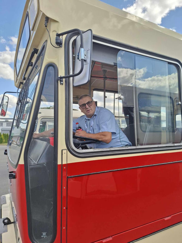 II Zlot Zabytkowych Autobusów w Starachowicach