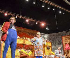 Anna Gronostaj twierdzi, że Grażyna Wolszczak też jej chciała zabrać teatr. 
