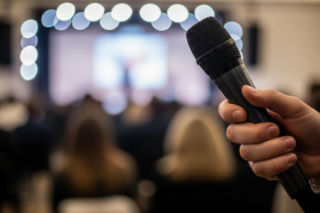 Karol Nawrocki na celowniku mediów. Co naprawdę wydarzyło się w Przemyślu?