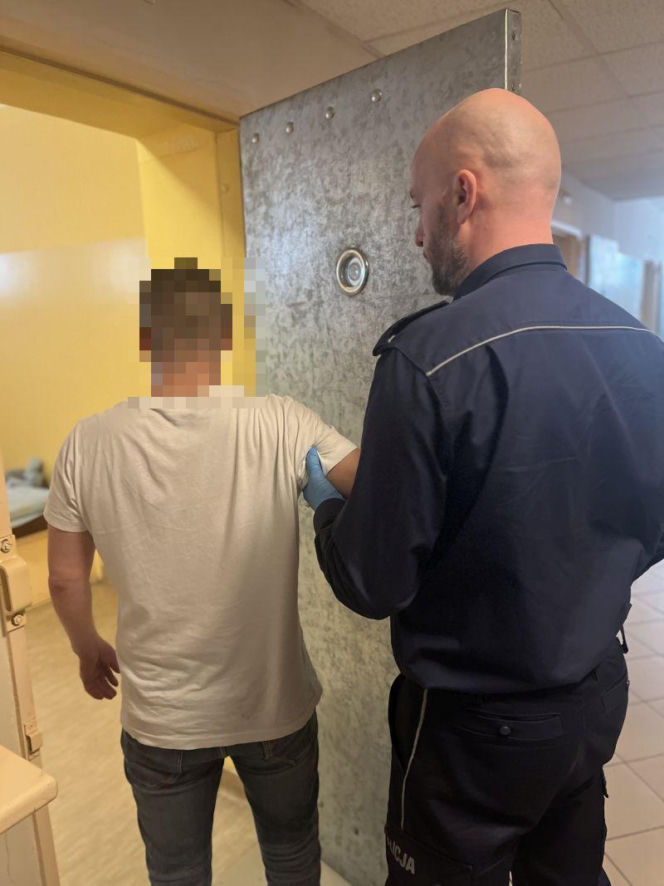 Jak ustalili policjanci, proceder trwał od dłuższego czasu