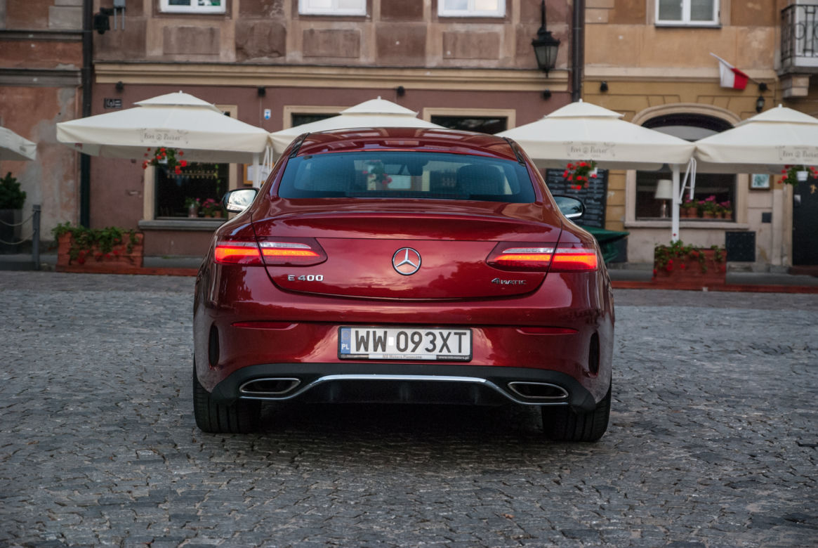 Mercedes-Benz E400 Coupe 4Matic